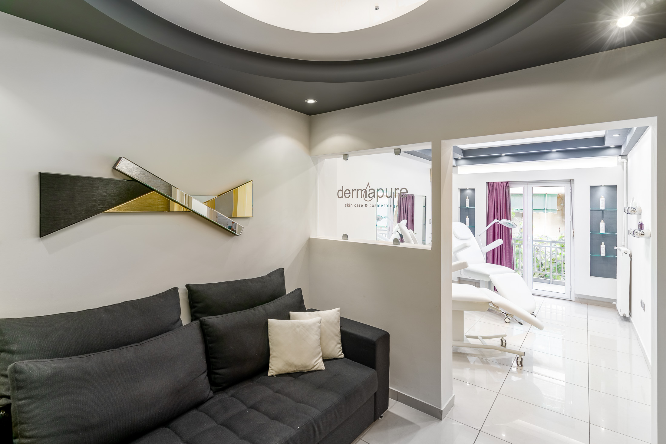 Gallery 06